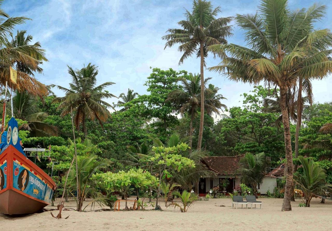 Marari SeaLap Beach Villas Mararikulam Bagian luar foto