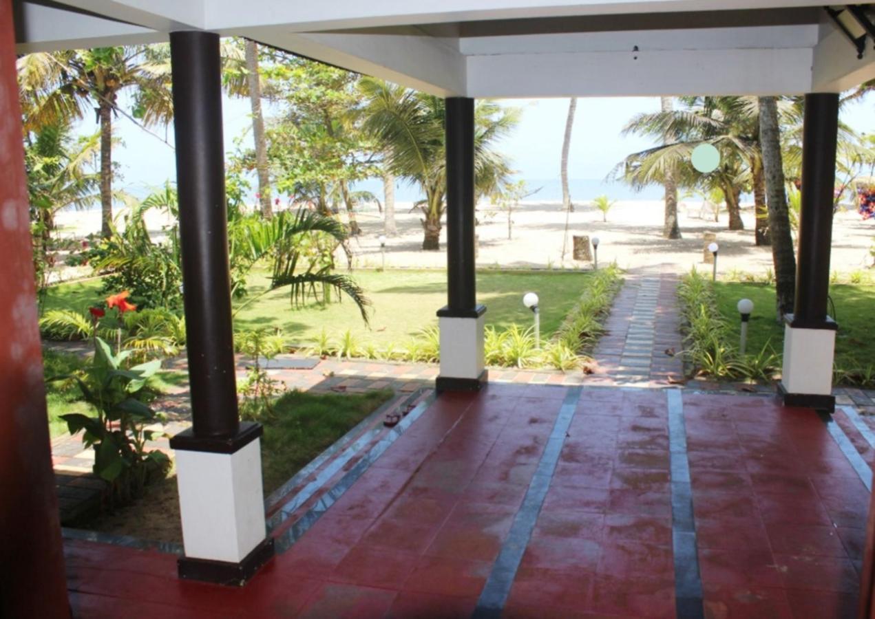 Marari SeaLap Beach Villas Mararikulam Bagian luar foto